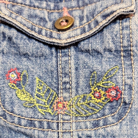 Oshkosh Kids Embroidered Floral Cotton Denim Overalls Size 4T - Picture 5 of 8